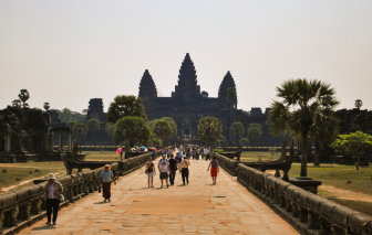 Du lịch Campuchia 3 ngày 2 đêm từ TPHCM: Khám phá Angkor Wat