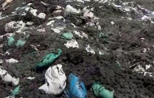 Cần Thơ: Bắt quả tang một công ty sản xuất đất sạch đang tiếp nhận hàng chục tấn chất thải công nghiệp