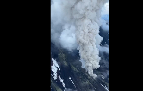 Núi lửa ở Nga thức giấc sau gần 600 năm ngủ yên