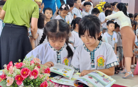TPHCM: Trường học cần hỗ trợ sách giáo khoa cho học sinh khó khăn