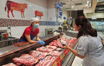 Giá thịt heo bình ổn giảm từ 1.000 - 10.000 đồng/kg
