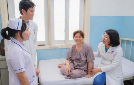 Thai phụ bỗng nhiên đau bụng rồi rơi vào sốc nguy kịch