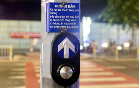 TPHCM từng bước hiện đại hóa hệ thống báo hiệu giao thông