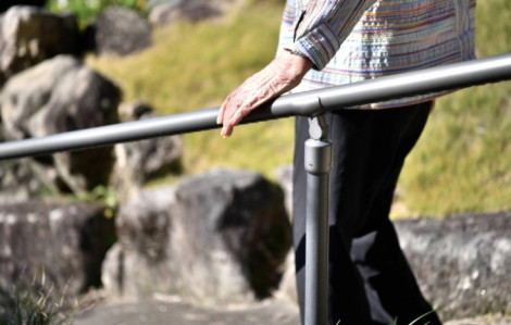 Gần 60% người già Nhật Bản bị ngược đãi bởi con cái