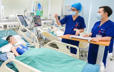 Trẻ 20 tháng ngã xuống mương nước được cứu thành công nhờ gia đình biết sơ cứu