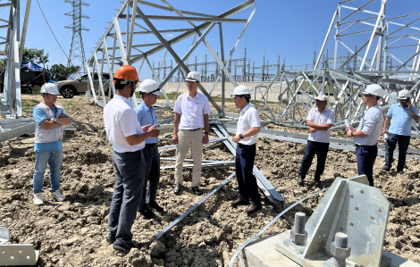 Tổng giám đốc KHPC kiểm tra tiến độ công trình đấu nối đường dây 110kV sau TBA 220kV Vạn Ninh