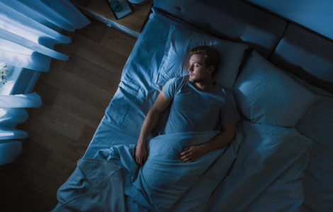 Nên đóng hay mở cửa sổ khi ngủ?