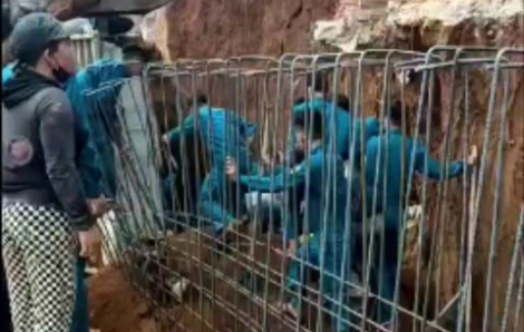 Quảng Ngãi: Một công nhân tử vong do bị đất sạt lở vùi lấp