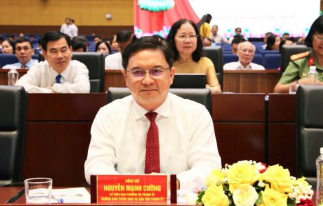 Thủ tướng phê chuẩn kết quả bầu tân Phó chủ tịch UBND TPHCM Nguyễn Mạnh Cường