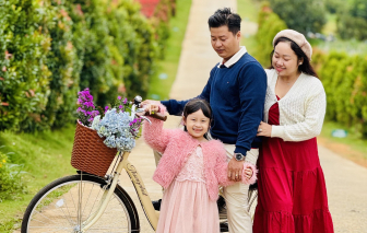 Câu chuyện tình yêu:  Cặp vợ chồng giống nhau đến kỳ lạ