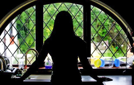 “Hội chứng phụ nữ vô hình” và hành trình tìm lại bản thân