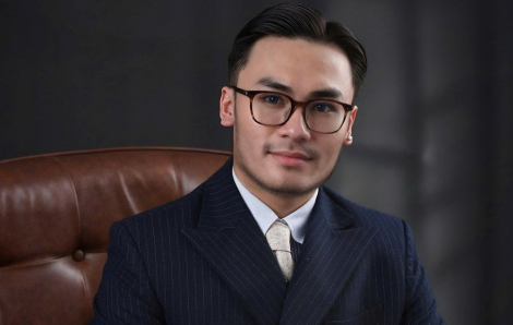 Hứa Chí Cường: Từ nhà đầu tư mất sạch tiền tiết kiệm đến “Bậc thầy sóng Elliott” được Úc công nhận