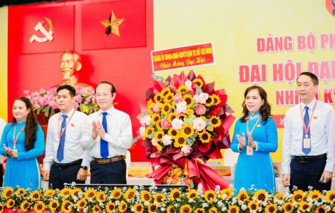 Nguyên Thủ tướng Nguyễn Tấn Dũng dự Đại hội Đảng bộ phường Xuân Hòa, TPHCM