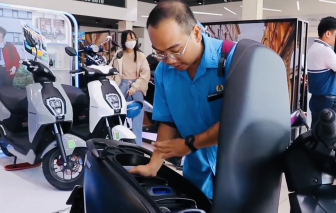 Chuyển đổi xe điện, nỗi băn khoăn không của riêng ai
