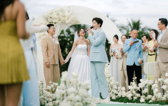 Khi nhạc cưới bước khỏi lễ đường