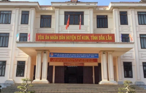 Bắt tạm giam một cựu thẩm phán ở Đắk Lắk