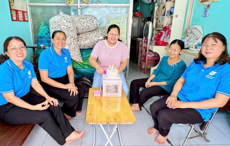 Hạnh phúc khi được cộng đồng chung tay nâng bước