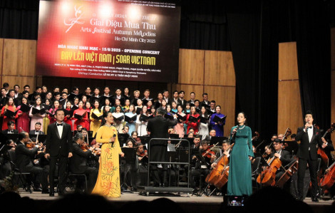 Đêm nhạc Bay lên Việt Nam khai mạc liên hoan Giai điệu mùa Thu 2025