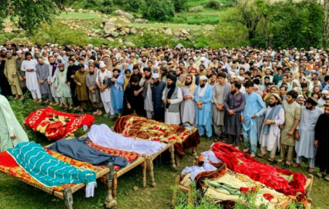 Hơn 320 người chết vì lũ quét, Pakistan hoang tàn và đổ nát