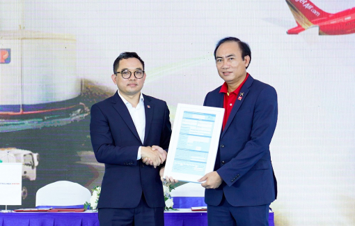 Vietjet hợp tác cùng Petrolimex sử dụng nhiên liệu SAF, bước tiến quan trọng trong hành trình chuyển đổi xanh của ngành hàng không