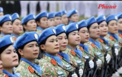 Ngắm dàn nữ quân nhân tham gia lễ diễu binh A80