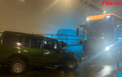 Tai nạn giao thông nghiêm trọng trong hầm Đèo Ngang, 2 người tử vong