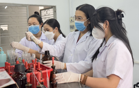 Bài 7: Nữ tiến sĩ biến nông sản bỏ đi thành sản phẩm giá trị