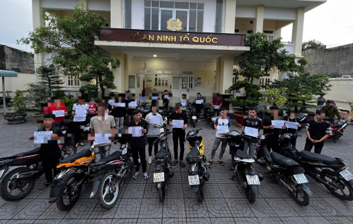 Khởi tố nhóm thanh niên che biển số, so kè tốc độ ở khu vực bờ kè