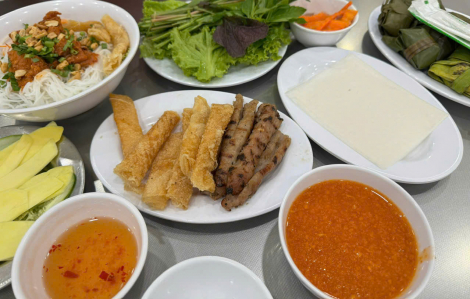 8 món ăn hấp dẫn nhất định phải thử khi đến Nha Trang