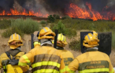Tây Ban Nha ban bố tình trạng khẩn cấp vì cháy rừng