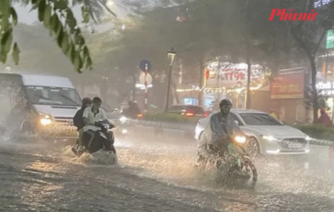 Thời tiết TPHCM ngày 20/8:  Đêm có mưa dông, khả năng xảy ra lốc