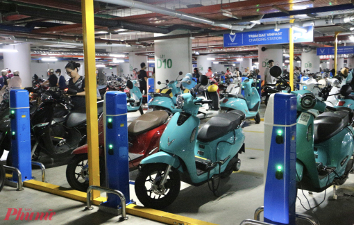 Tôi sẽ chuyển sang xe điện khi không còn phải hồi hộp di chuyển trên đường