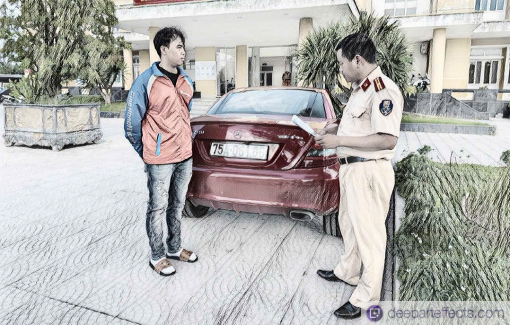 Lập biên bản thanh niên kéo xe tự chế chở xe máy điện, quay clip đăng TikTok