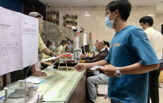 Giá vàng lập đỉnh trên 126,6 triệu đồng/lượng