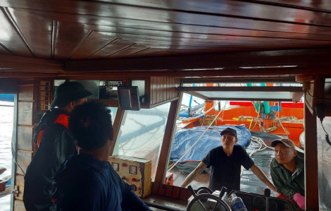 Quảng Trị khẩn trương kêu gọi tàu thuyền vào nơi tránh trú bão số 5