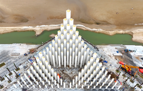 Cận cảnh tháp Tam Thắng bên bờ biển Thùy Vân của TPHCM chuẩn bị khánh thành