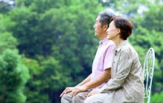 Sau cơn bão, nhà tôi đầy giông gió