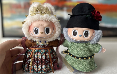 Gen Z Trung Quốc tạo nên cơn sốt tiêu dùng khi đổ xô mua quần áo cho búp bê