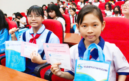 Học bổng Nguyễn Thị Minh Khai: Nơi những ước mơ được chắp cánh