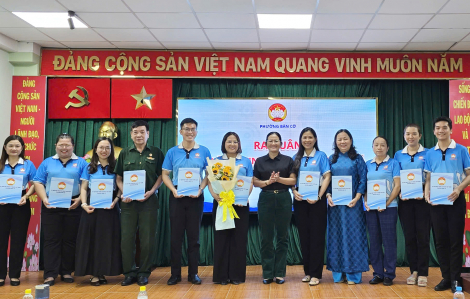 "Bình dân học vụ số" - Phong trào giúp người dân Bàn Cờ làm chủ công nghệ