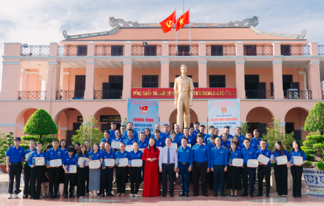 Đoàn các cơ quan Đảng TPHCM vinh danh cán bộ trẻ, người thợ trẻ giỏi