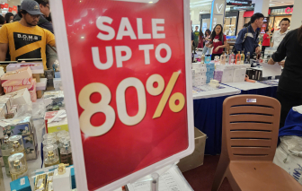 TPHCM lần đầu mở shopping mall dưới lòng đất, người mua nô nức săn sale