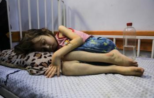 Phụ nữ và trẻ em đang chết đói ở Gaza Phụ nữ và trẻ em đang chết đói ở Gaza
