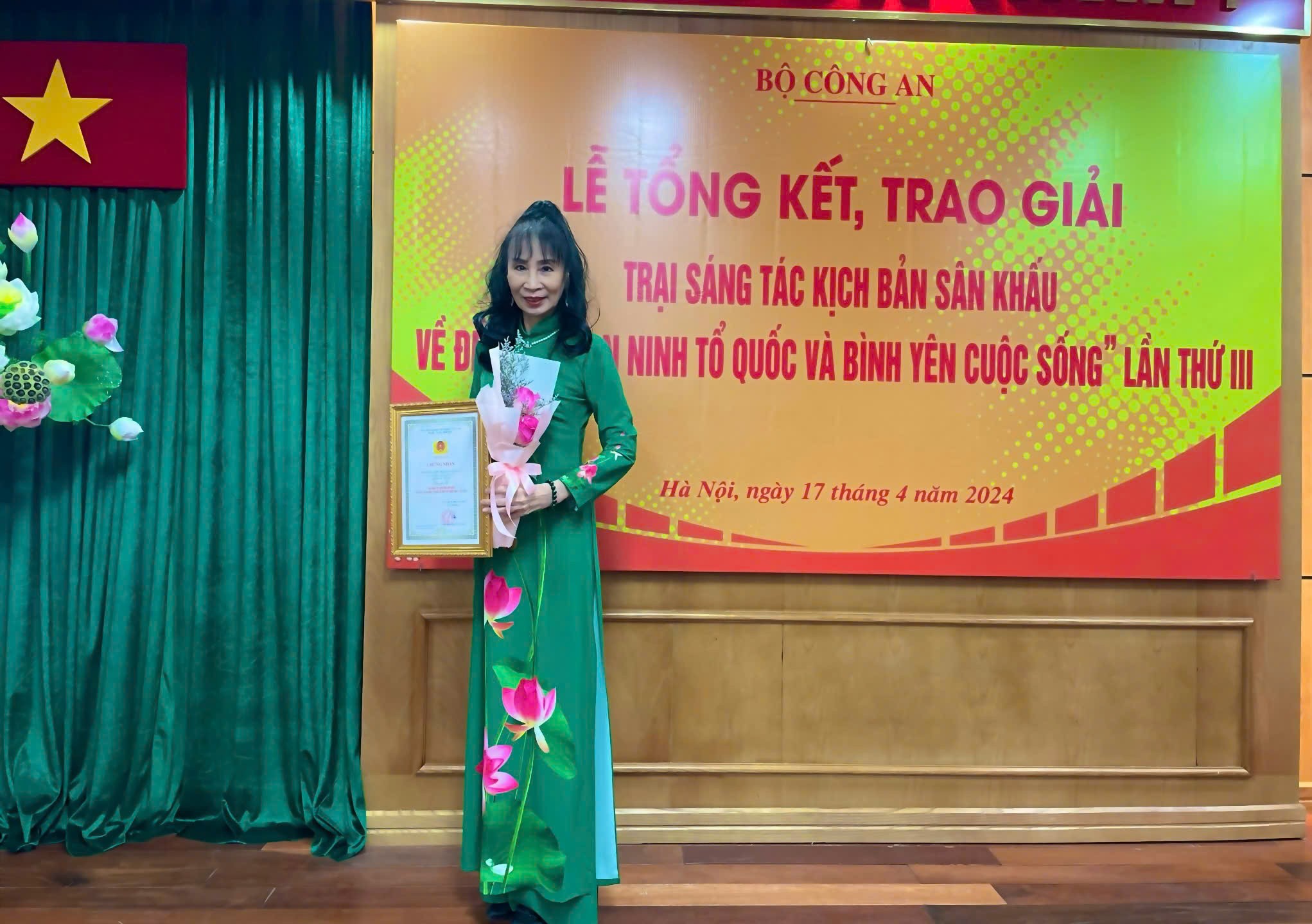 Hoài Hương là người có duyên với các giải thưởng về đề tài người chiến sĩ công an