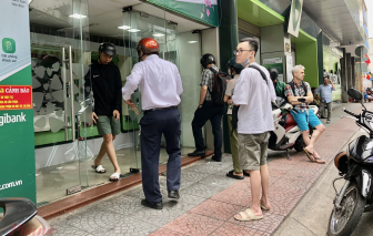 Ngân hàng đảm bảo chi kịp thời số tiền tặng mỗi người dân 100.000 đồng