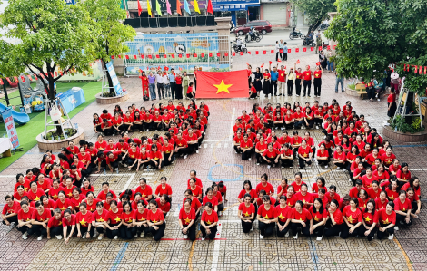 Đồng diễn dân vũ mừng Tết Độc lập: Sắc màu hội tụ của phụ nữ TPHCM