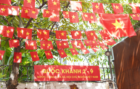 Không khí rộn ràng mừng Quốc khánh 2/9 tại TPHCM