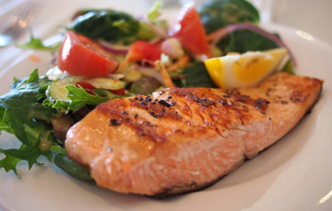 10 thực phẩm giúp bạn vui vẻ hơn