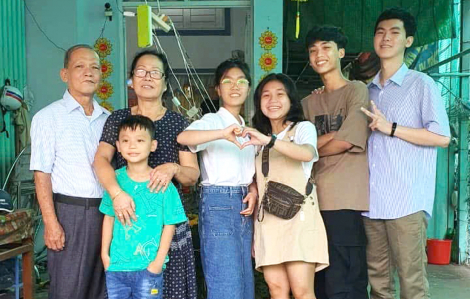 Mùa tựu trường nhớ ba