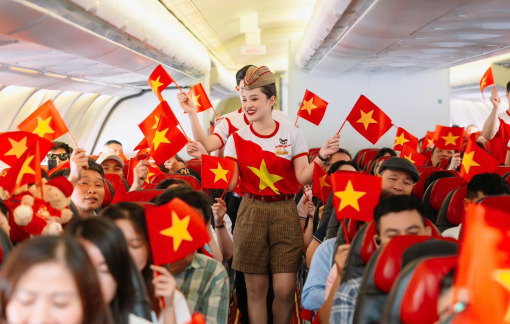 Những chuyến bay Vietjet mang cờ đỏ - sao vàng rực rỡ khắp trong ngoài nước dịp kỷ niệm 80 năm Quốc khánh 2/9